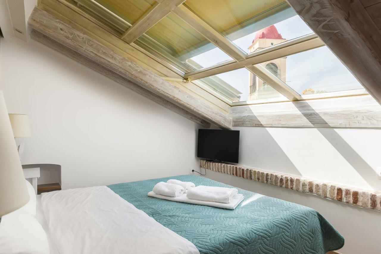 Sky Loft Corfu Old Town Apartments Eksteriør bilde